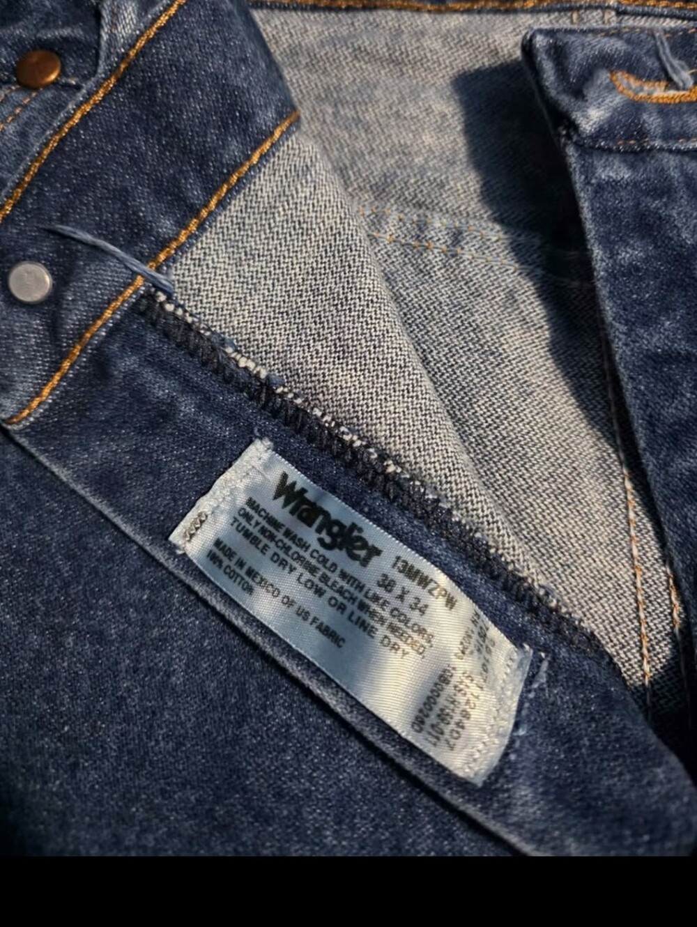Wrangler Men's Indigo Blue Straight Leg Jeans 13MWZPW - Picture 3 of 6